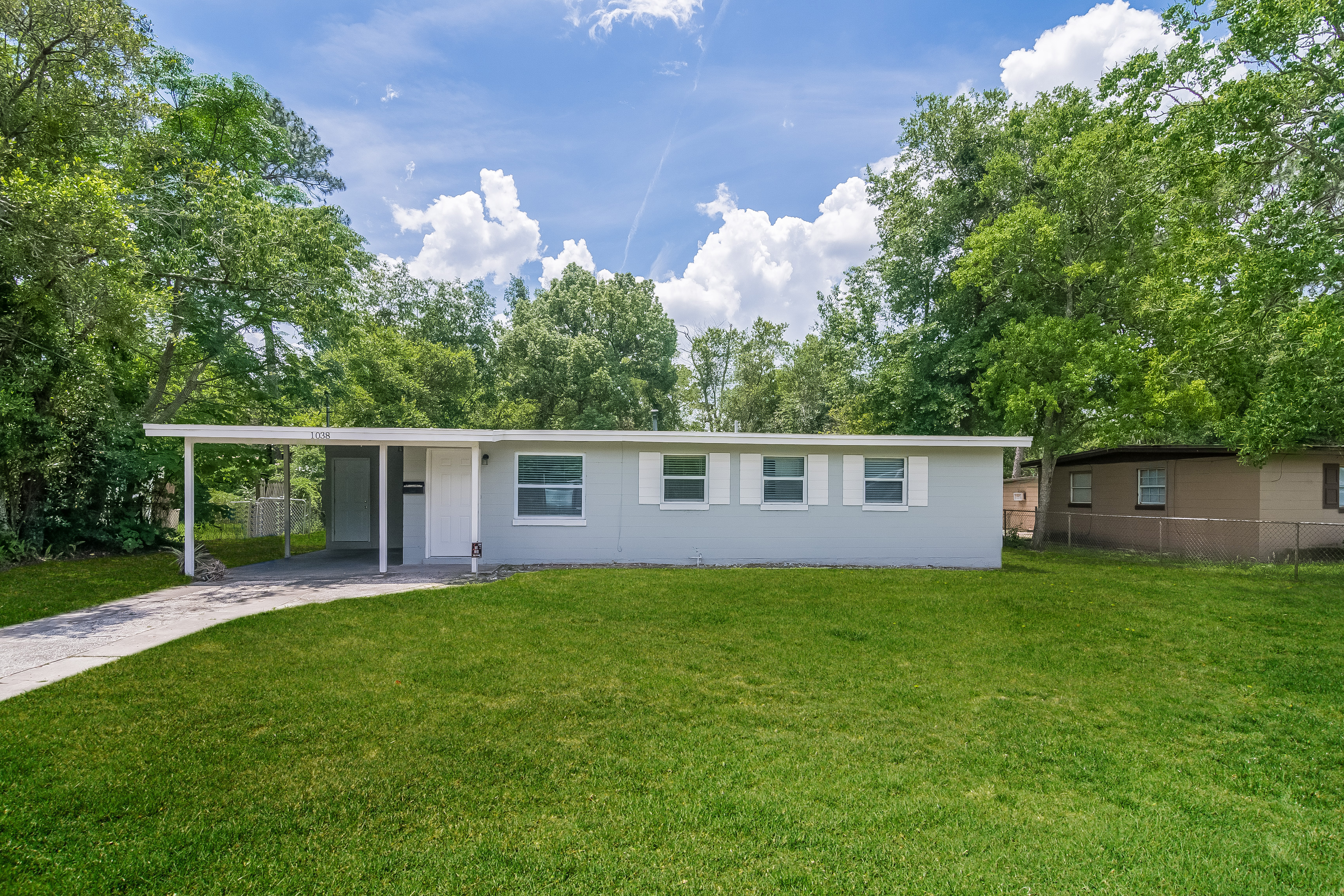1038 Pheasant Dr Jacksonville, FL 32218
